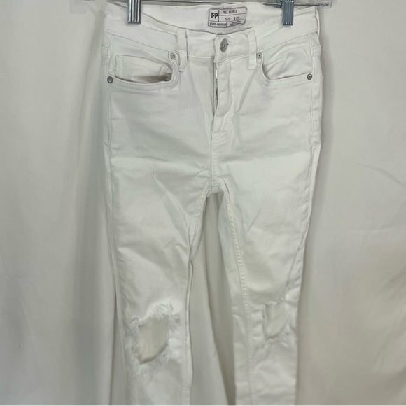 FREE PEOPLE Womens Size 25 White Jeans Skinny Leg distressed - Picture 8 of 13